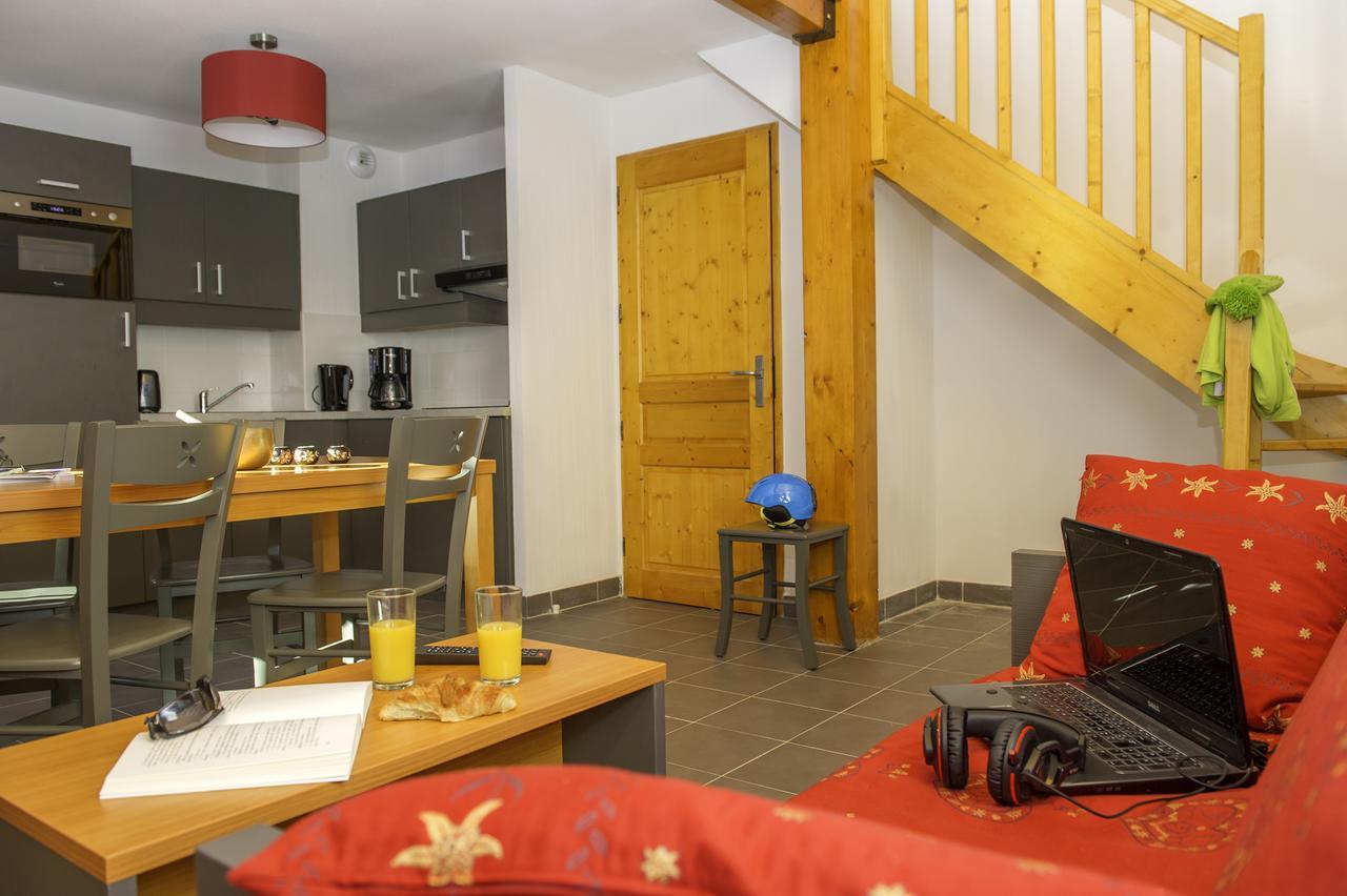 Goelia Les Chalets De Belledonne Saint-Colomban-des-Villards エクステリア 写真